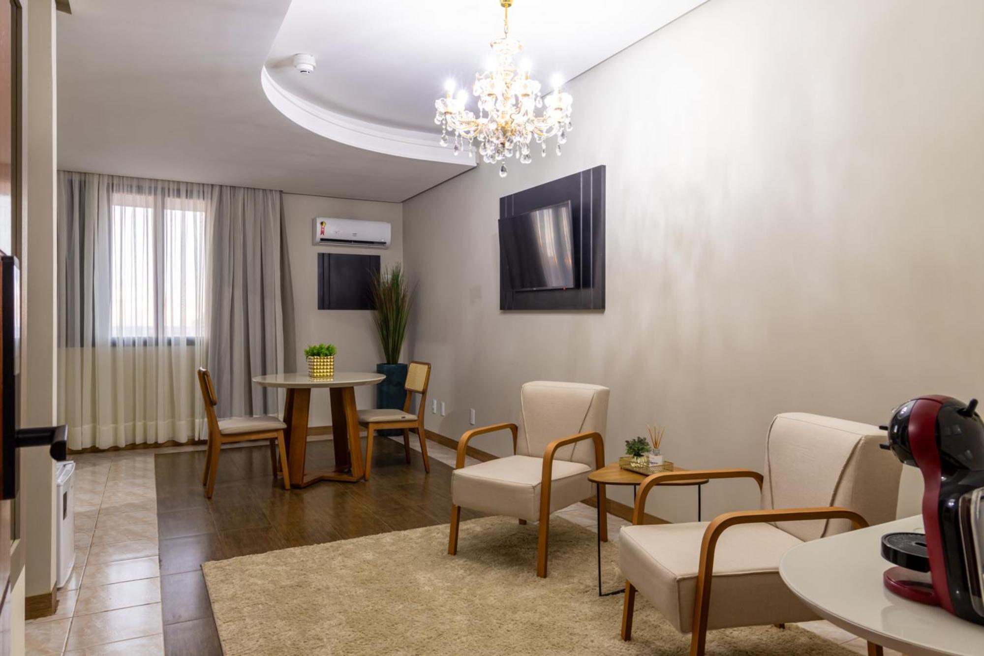 Hotel Dan Inn Uberlandia By Nacional Inn Exterior foto