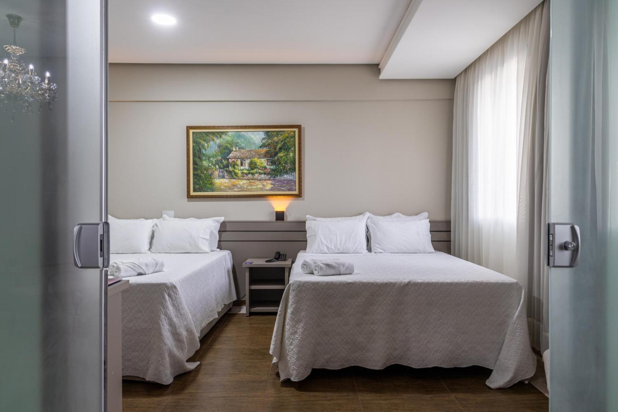 Hotel Dan Inn Uberlandia By Nacional Inn Exterior foto